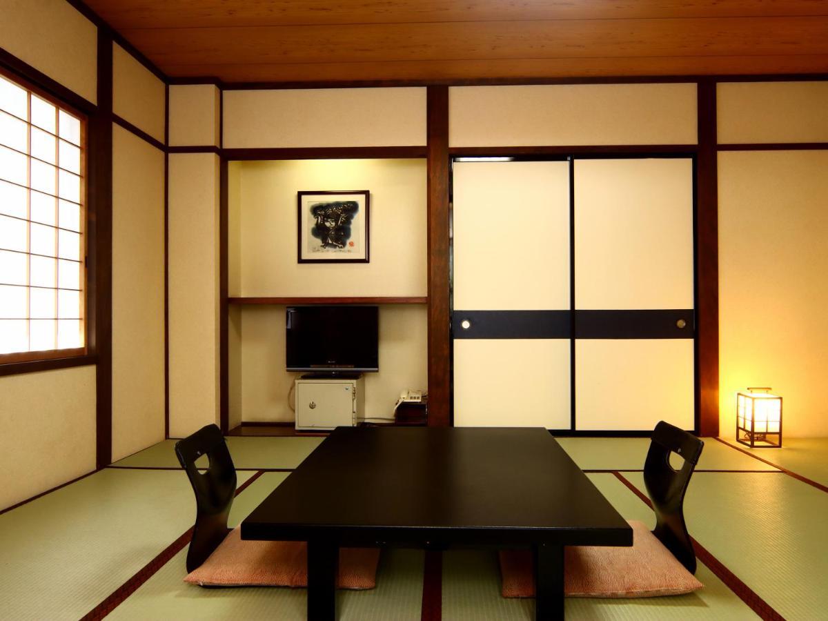 Hotel Oyado Yamakyu Takayama  Zewnętrze zdjęcie
