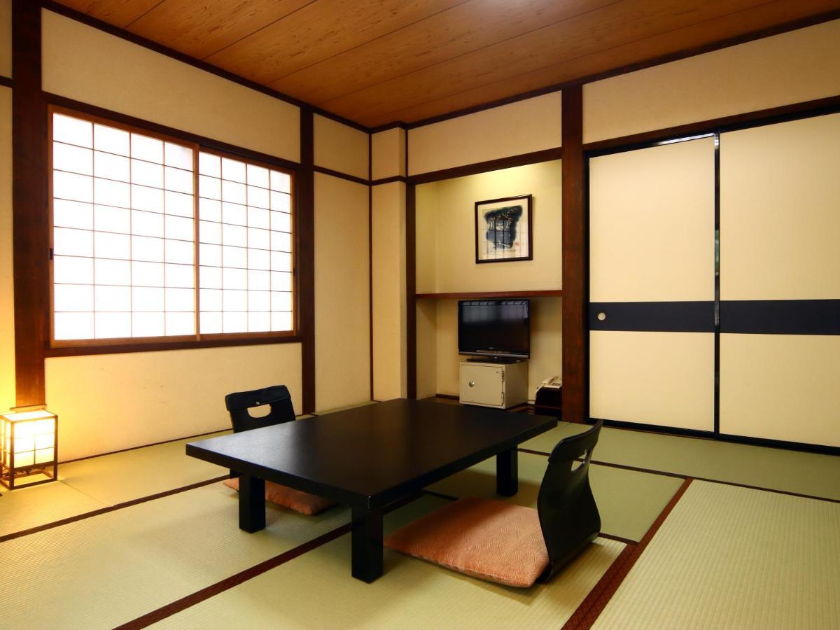 Hotel Oyado Yamakyu Takayama  Zewnętrze zdjęcie